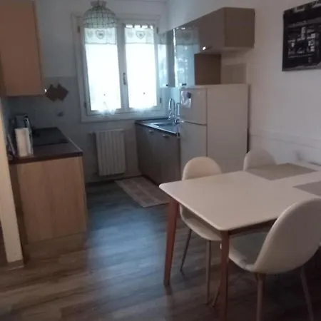 Casa Stefania Bed&breafast Oda ve Kahvaltı Salsomaggiore Terme